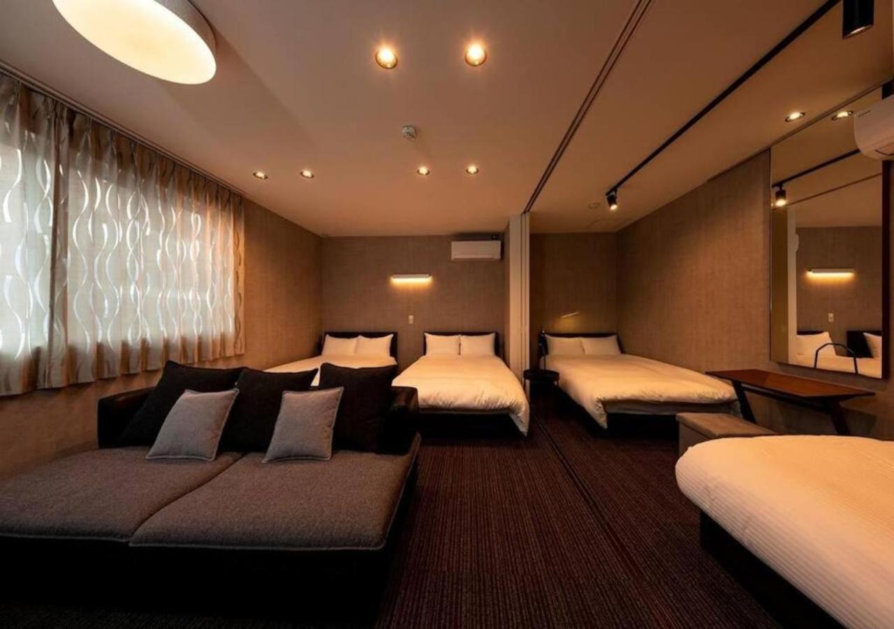 White Crystal Roomb