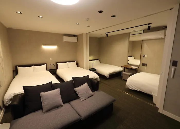 White Crystal Roomb