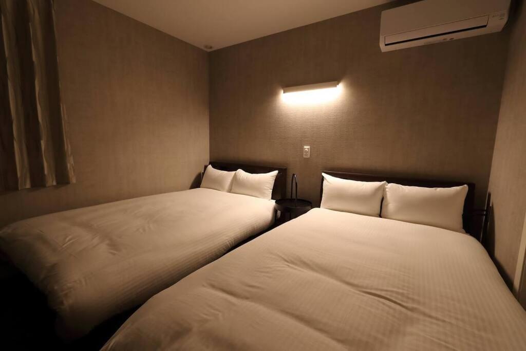 White Crystal Roomb 福岡市