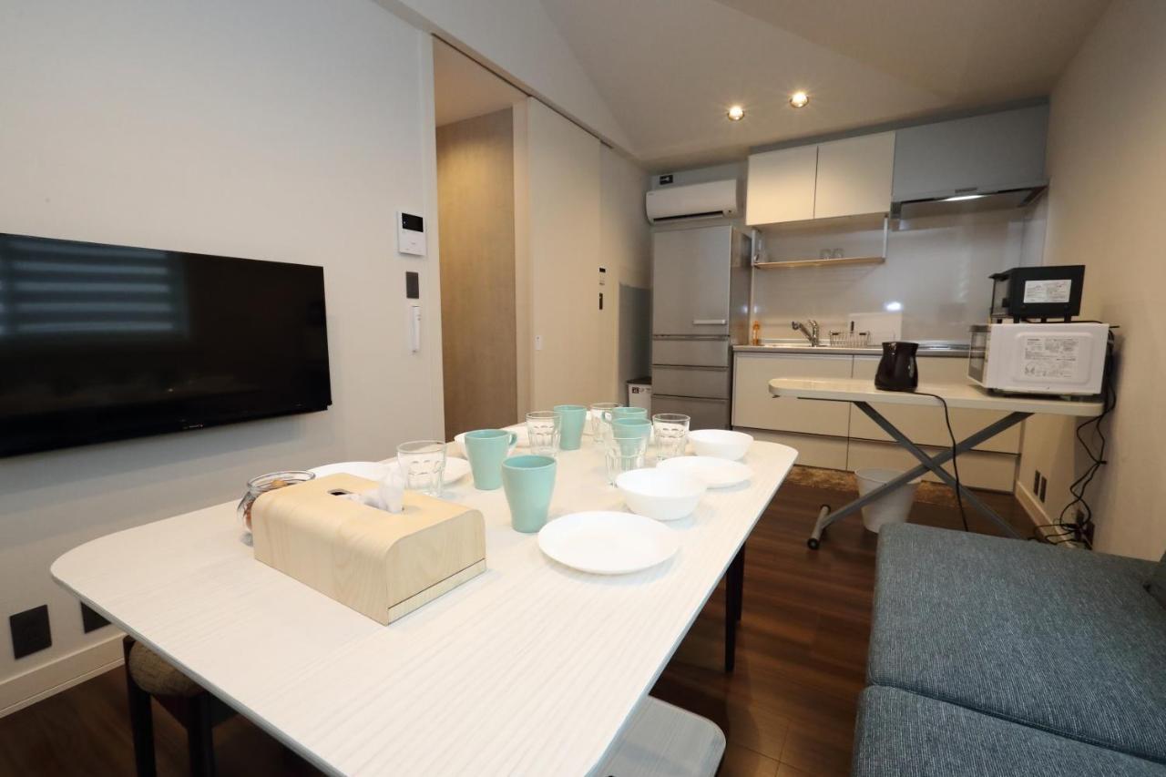 White Crystal Roomb * 福岡市